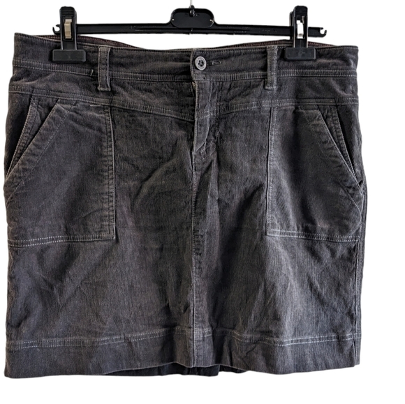 Northface women's corderoy casual collegiate mini skirt size 12 - Picture 1 of 7